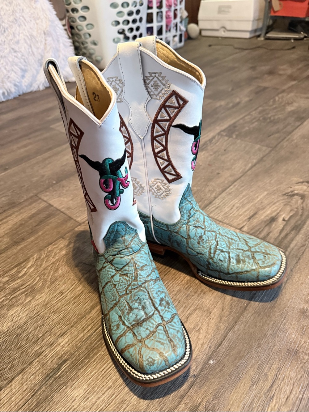 Women’s Turquoise & White Embroidered Western Heeled Boots